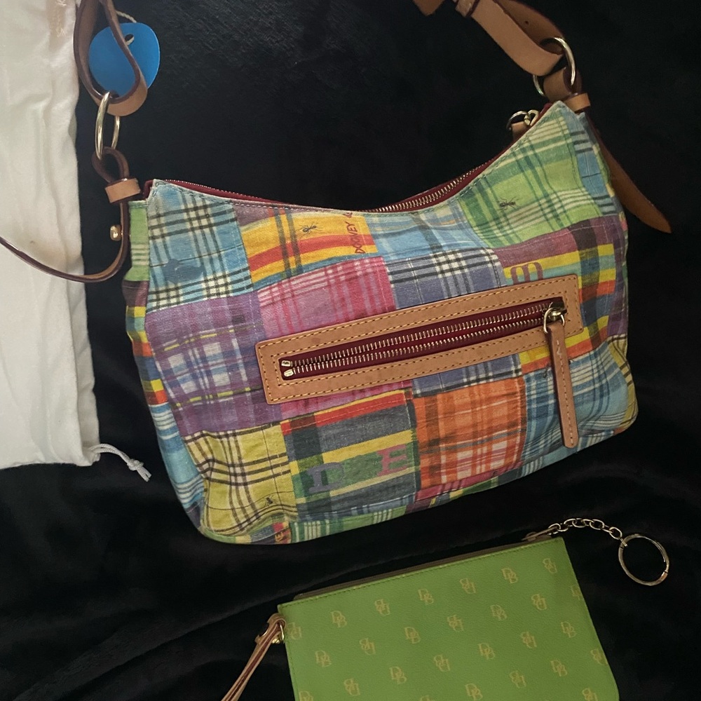 DOONEY & BOURKE “Ants at a Picnic” bag with wristlet and dust bag included.